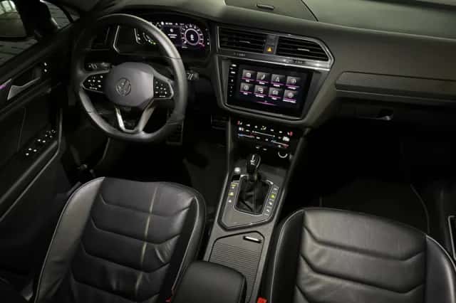 Volkswagen Tiguan (2022) thumbnail 35