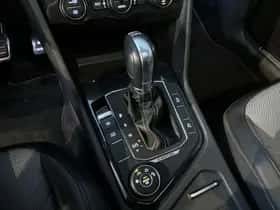 Volkswagen Tiguan (2019) thumbnail 16