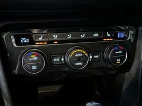 Volkswagen Tiguan (2019) thumbnail 17