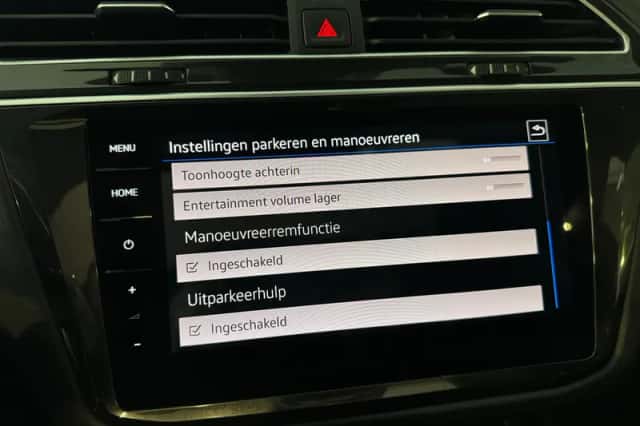 Volkswagen Tiguan (2019) thumbnail 30