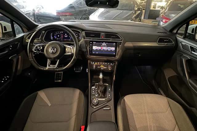 Volkswagen Tiguan (2019) thumbnail 4