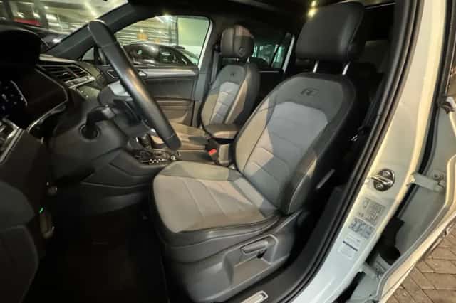 Volkswagen Tiguan (2019) thumbnail 6