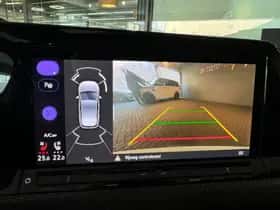 Volkswagen Golf (2022) thumbnail 26