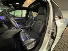 Volkswagen Golf (2022) thumbnail 5