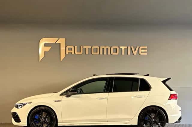 Volkswagen Golf (2022) thumbnail 10