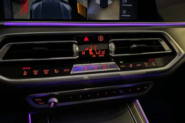 BMW X5 (2022) thumbnail 23