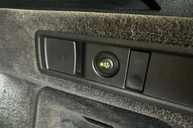 BMW X5 (2022) thumbnail 27
