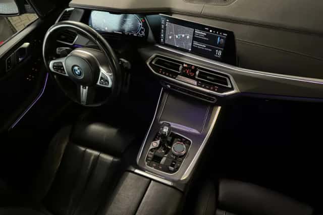 BMW X5 (2022) thumbnail 46