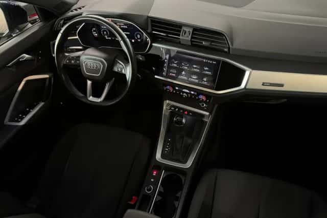 Audi Q3 (2021) thumbnail 30
