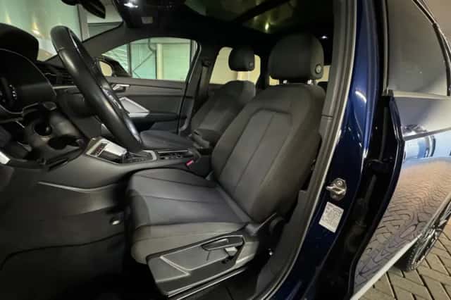 Audi Q3 (2021) thumbnail 6