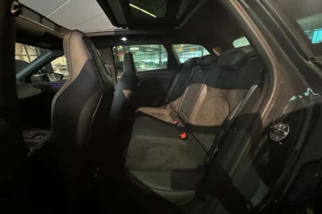 SEAT Leon (2019) thumbnail 14