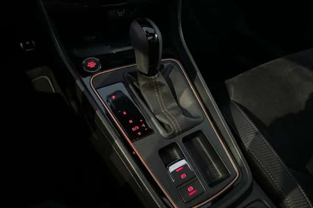 SEAT Leon (2019) thumbnail 20