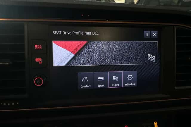 SEAT Leon (2019) thumbnail 29