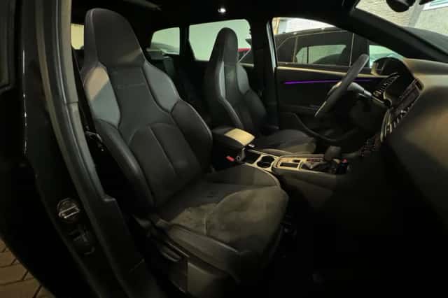 SEAT Leon (2019) thumbnail 37