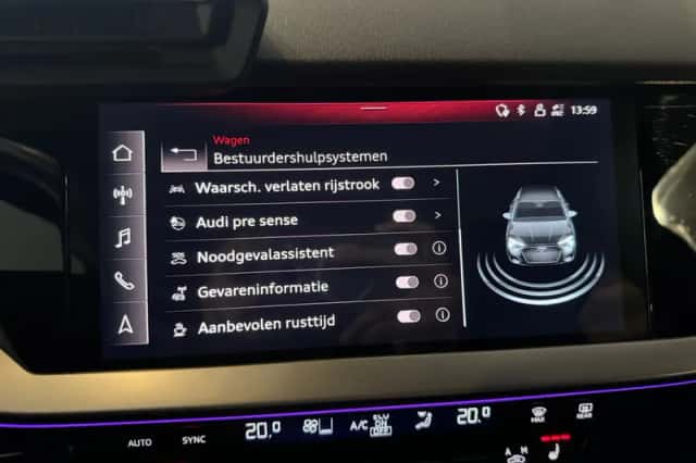 Audi A3 (2023) thumbnail 23