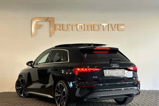 Audi A3 (2023) thumbnail 7