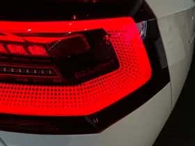 Volkswagen Golf (2021) thumbnail 34