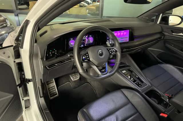Volkswagen Golf (2021) thumbnail 5