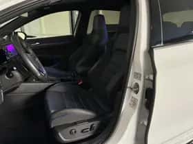 Volkswagen Golf (2021) thumbnail 6