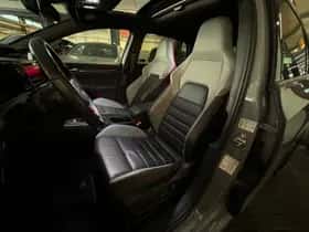 Volkswagen Golf (2021) thumbnail 6