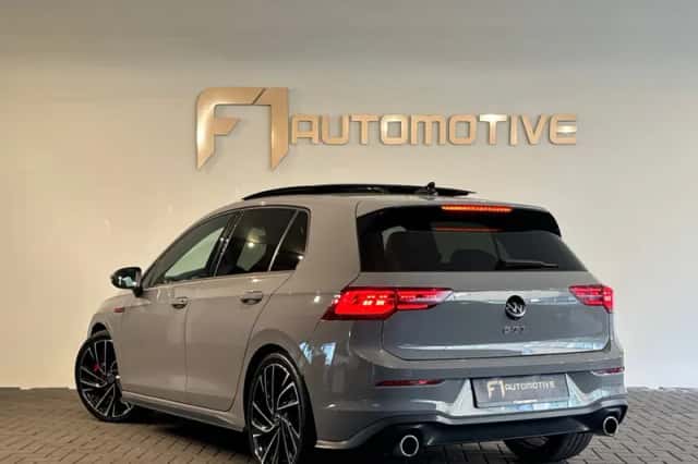 Volkswagen Golf (2021) thumbnail 8