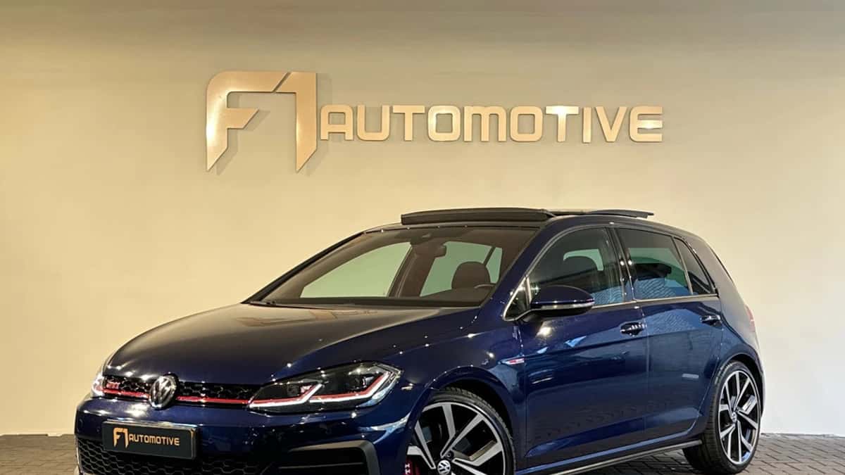 Volkswagen Golf (2017) — foto 1