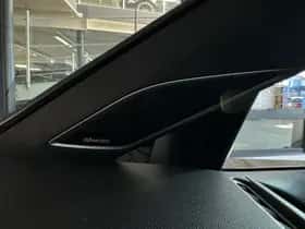 Volkswagen Golf (2017) thumbnail 21