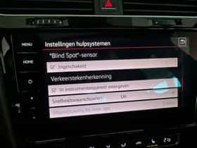 Volkswagen Golf (2017) thumbnail 28
