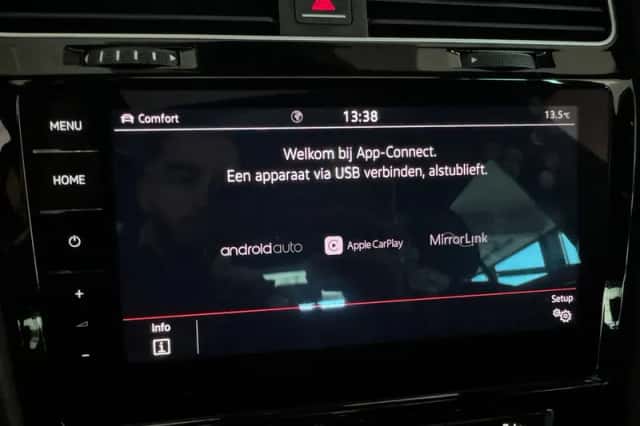 Volkswagen Golf (2017) thumbnail 32
