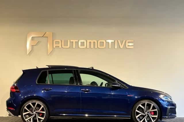 Volkswagen Golf (2017) thumbnail 10