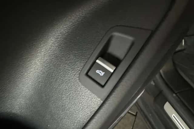 Audi RSQ8 (2024) thumbnail 24