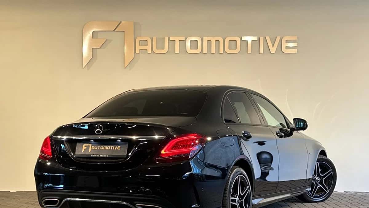 Mercedes-Benz C-Klasse (2021) — foto 1
