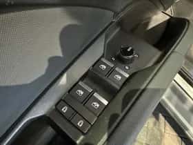Audi Q4 (2022) thumbnail 20