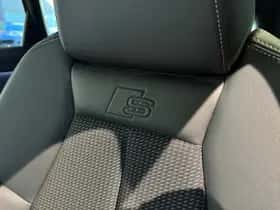 Audi Q4 (2022) thumbnail 32