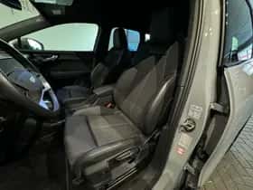 Audi Q4 (2022) thumbnail 6