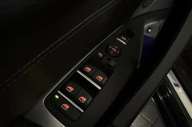 BMW X3 (2021) thumbnail 36