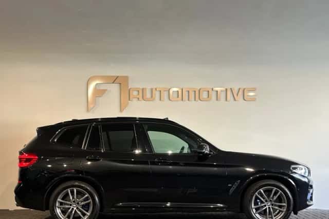 BMW X3 (2021) thumbnail 9