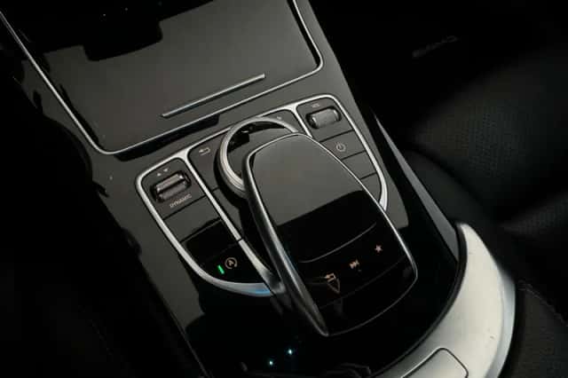 Mercedes-Benz C-Klasse (2017) thumbnail 18