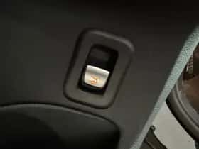 Mercedes-Benz C-Klasse (2017) thumbnail 23