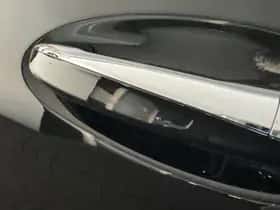 Mercedes-Benz C-Klasse (2017) thumbnail 24