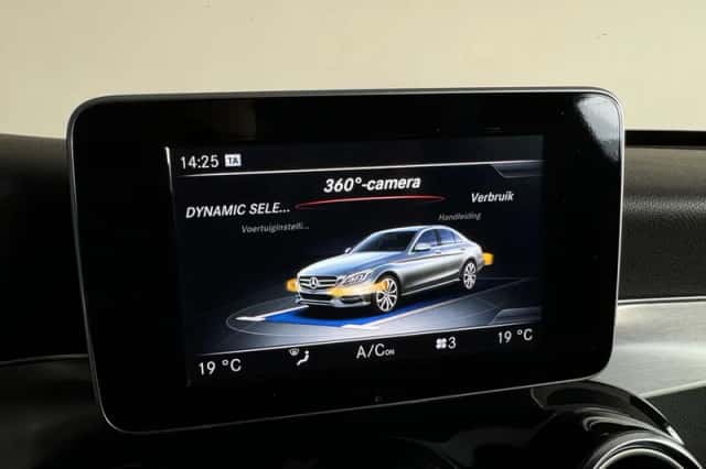 Mercedes-Benz C-Klasse (2017) thumbnail 30