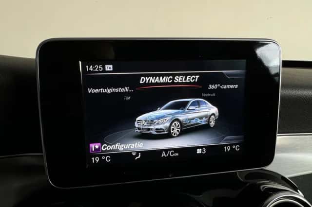 Mercedes-Benz C-Klasse (2017) thumbnail 31