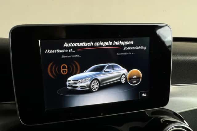 Mercedes-Benz C-Klasse (2017) thumbnail 33