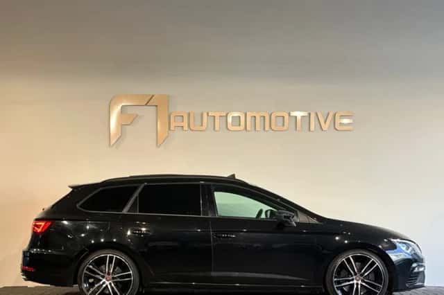 SEAT Leon (2018) thumbnail 11