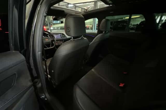 SEAT Leon (2018) thumbnail 23