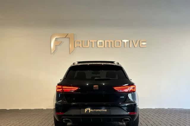 SEAT Leon (2018) thumbnail 9