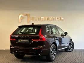 Volvo XC60 (2018) thumbnail 3