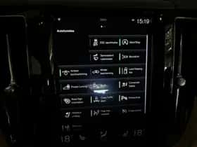 Volvo XC60 (2018) thumbnail 26