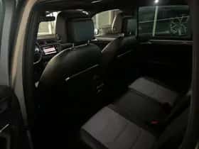 Volkswagen Tiguan (2018) thumbnail 13