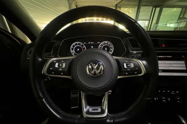Volkswagen Tiguan (2018) thumbnail 15